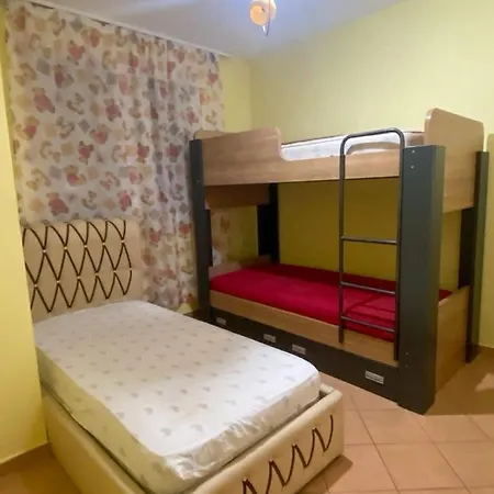 Yourhome Vilat Gjermane * Τίρανα